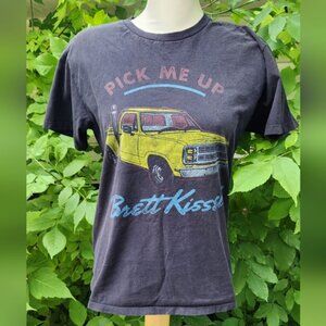 Brett Kissel Older Tee Size Medium 100% Cotton "Pick‎ Me Up" Country Graphic